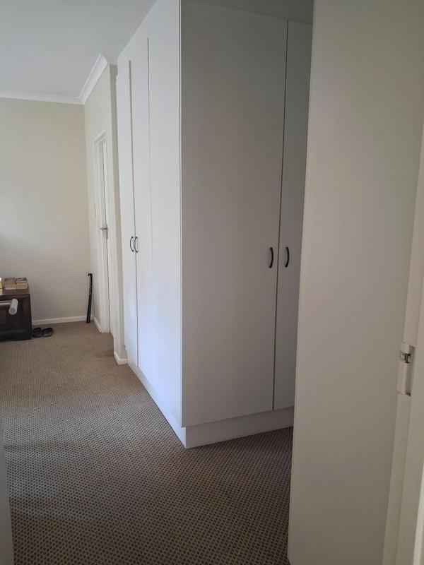 To Let 2 Bedroom Property for Rent in Vredehoek Western Cape